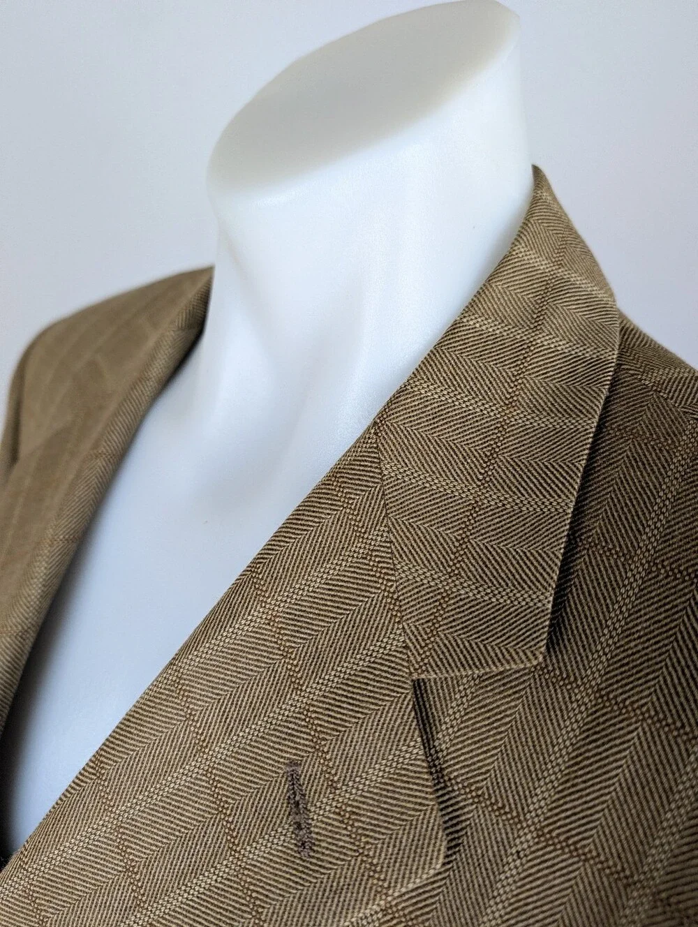 Barcelino x Marco Azzali Virgin Wool Sport Jacket in Soft Tan Herringbone